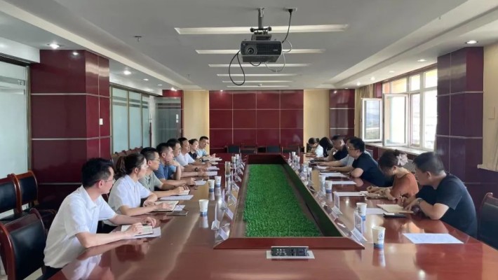 七里河區(qū)委常委、副區(qū)長(zhǎng)王瑞一行調(diào)研甘肅建投裝備公司